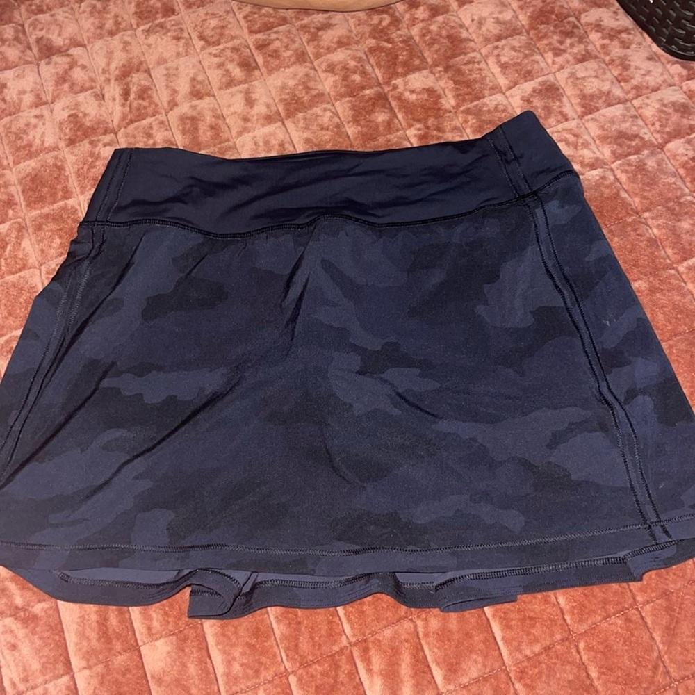 Lululemon Rival pace skirt